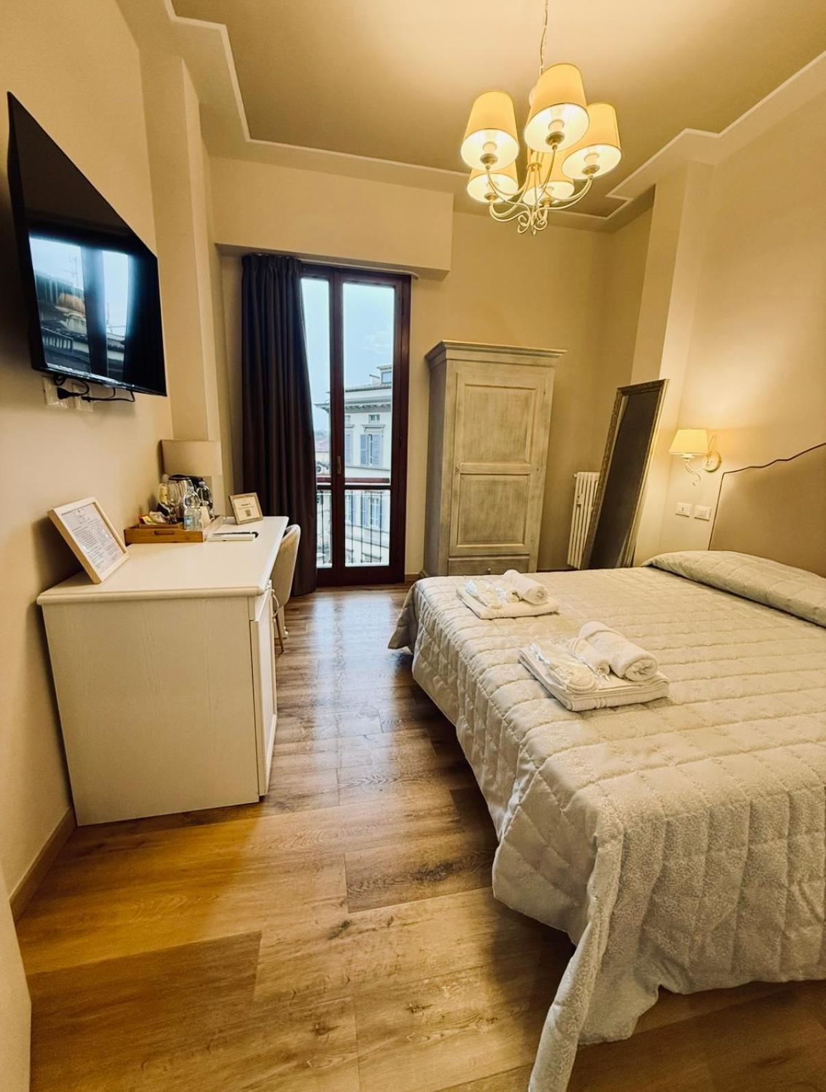 La Boutique By Rjgal B&B Firenze Eksteriør billede