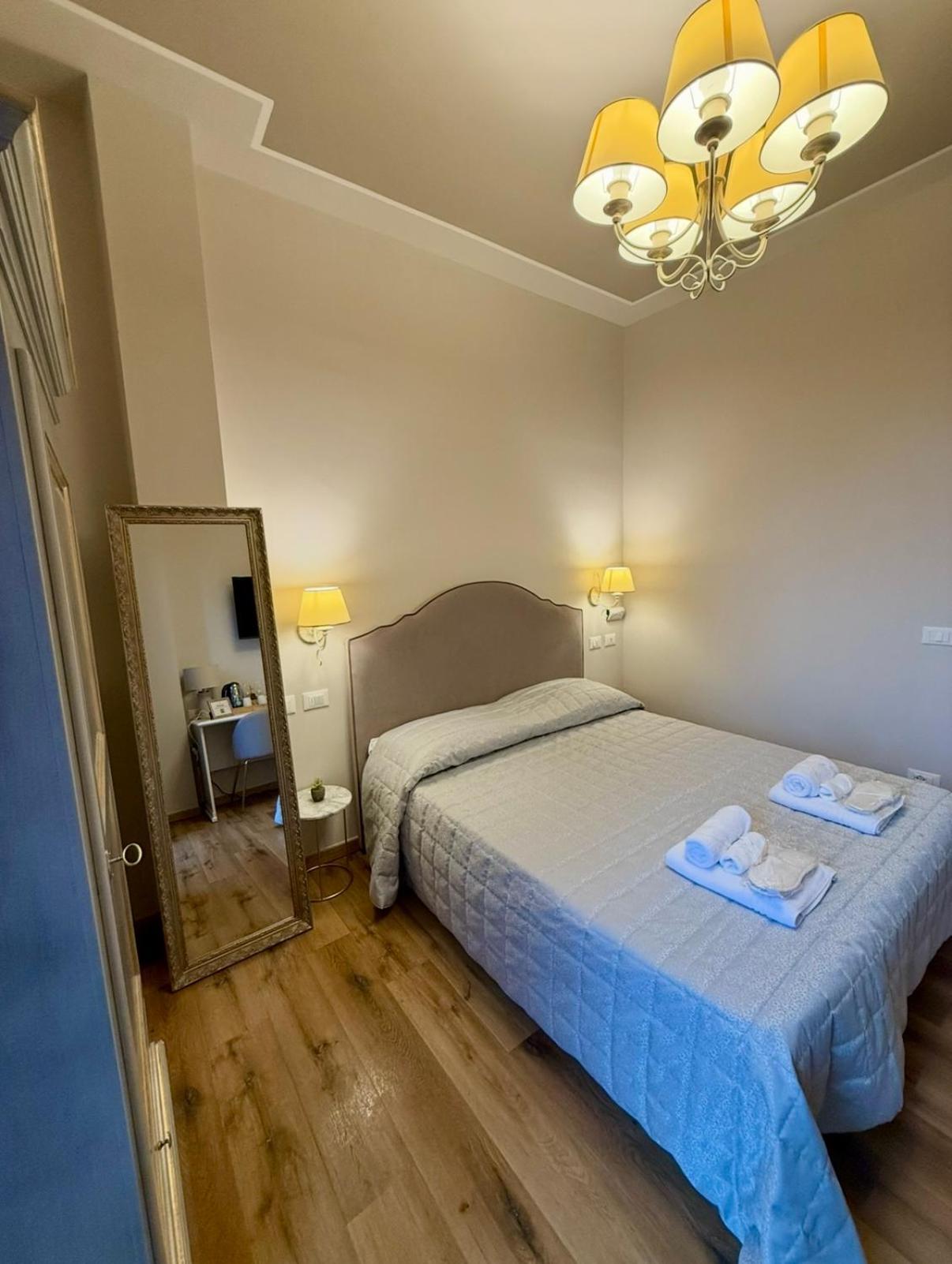 La Boutique By Rjgal B&B Firenze Eksteriør billede