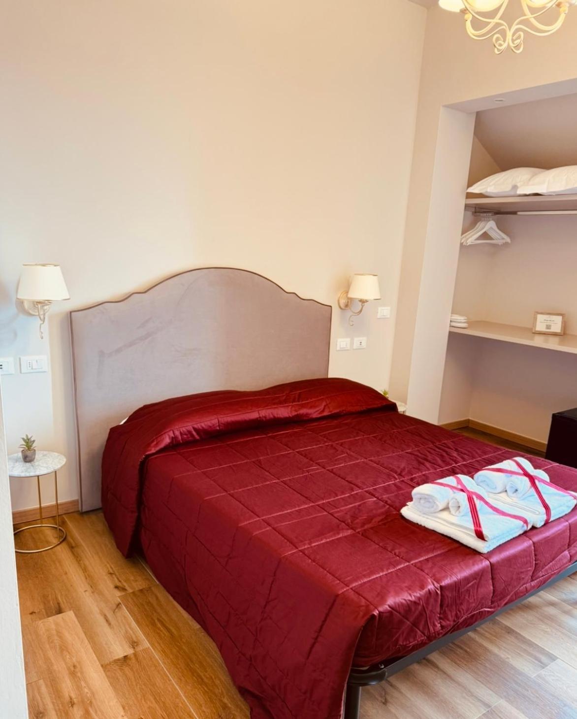 La Boutique By Rjgal B&B Firenze Eksteriør billede