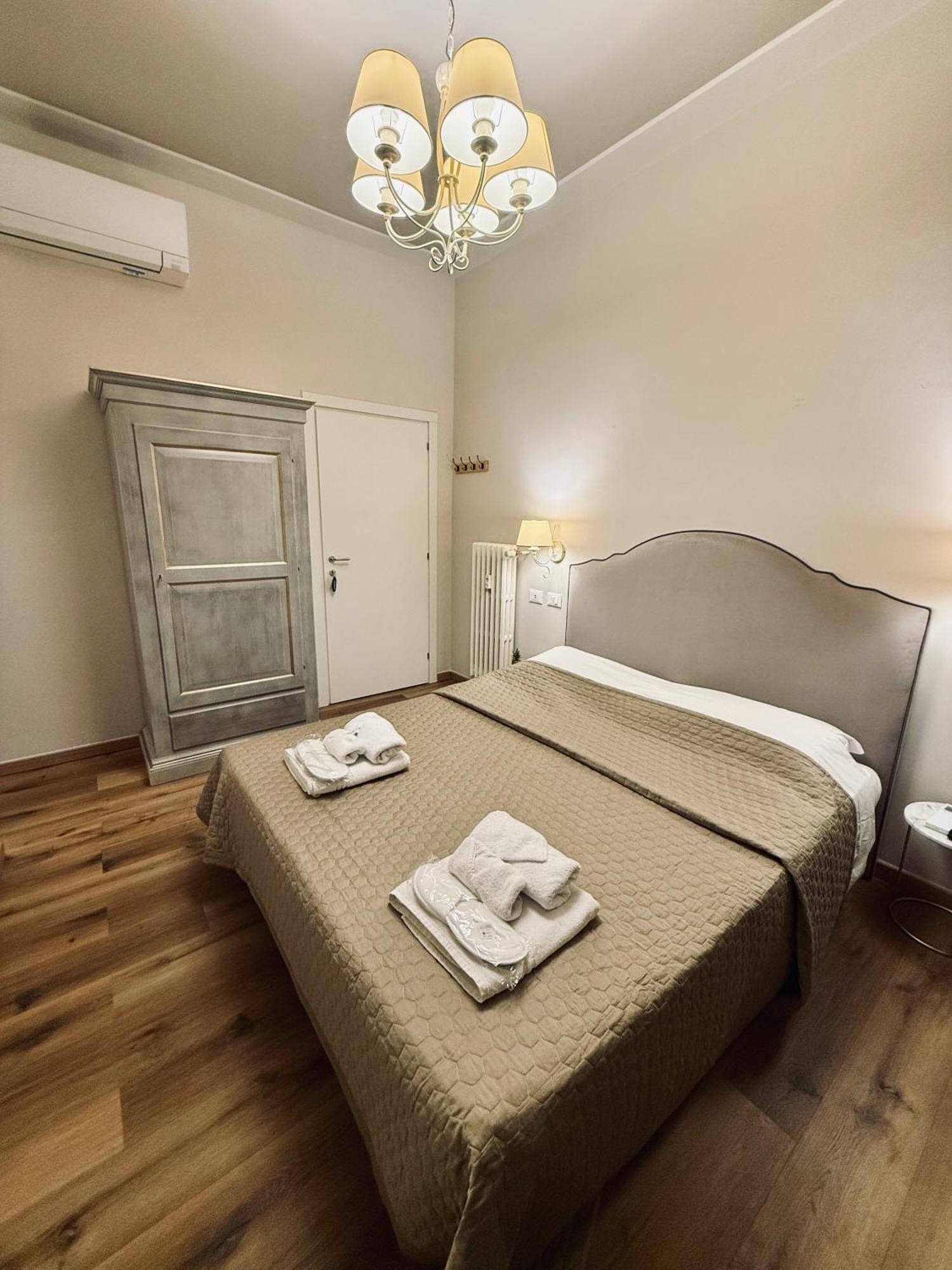 La Boutique By Rjgal B&B Firenze Eksteriør billede